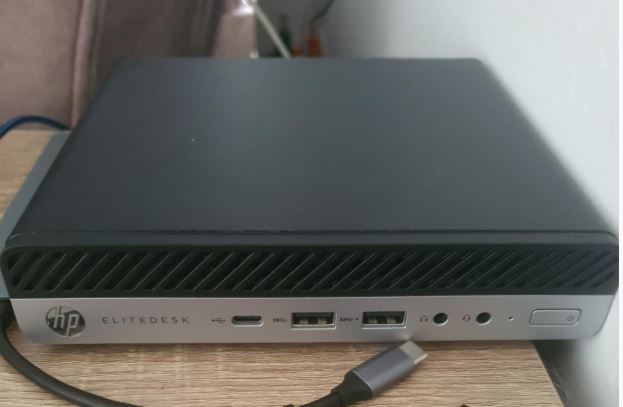 HP EliteDesk 800 G4 Mini (Renewed) Review: ¿Sigue Valiendo la Pena este Mini PC Profesional?